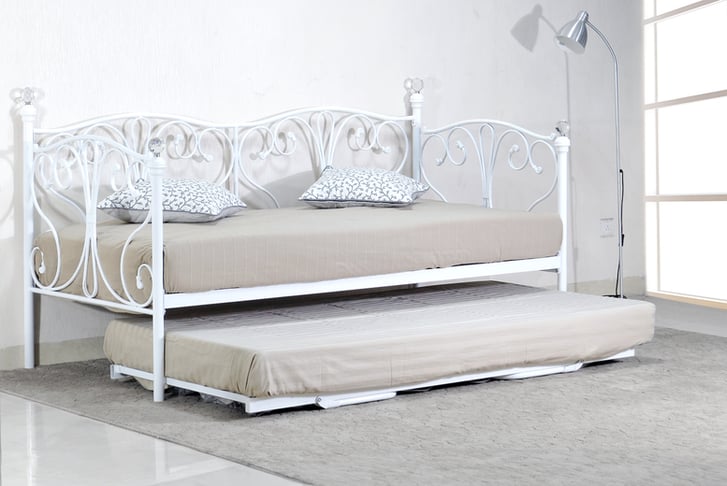 OLIVIA-DAYBED--WHITE