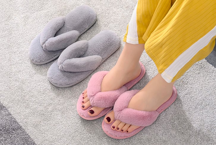 Women’s-Fluffy-Warm-Cosy-Slippers-1