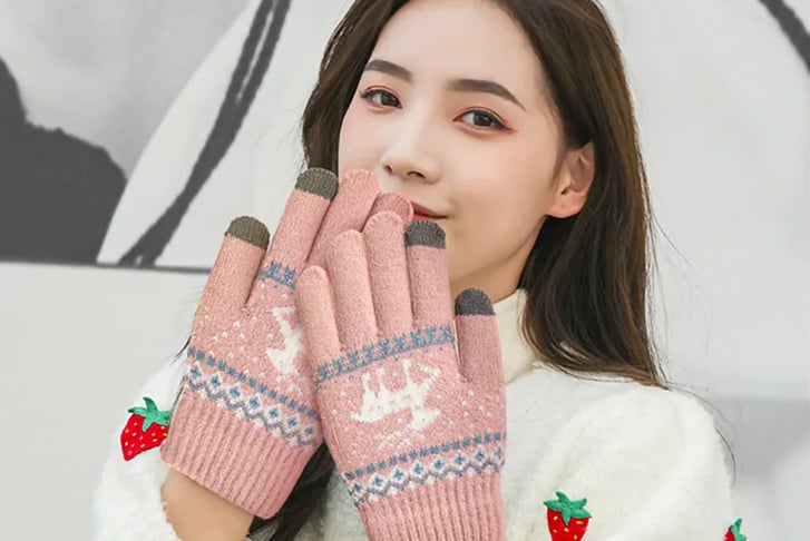 Deer-Print-Winter-Warm-Gloves-1
