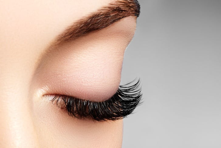 Semi-Permanent Hybrid Eyelash Application Course