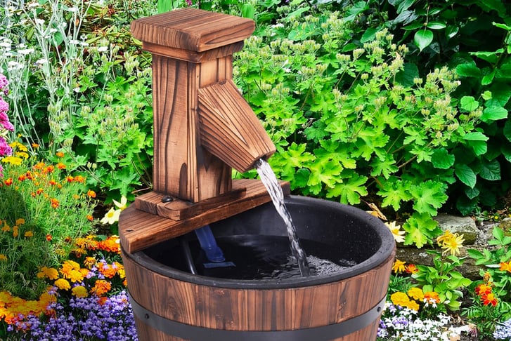 Fir-Wood-Barrel-Pump-Fountain-3