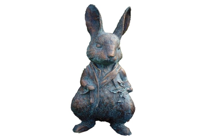 Peter-Rabbit-Inspired-Garden-Statue-2