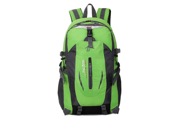 Large-capacity-Outdoor-Mountaineering-Backpack-12