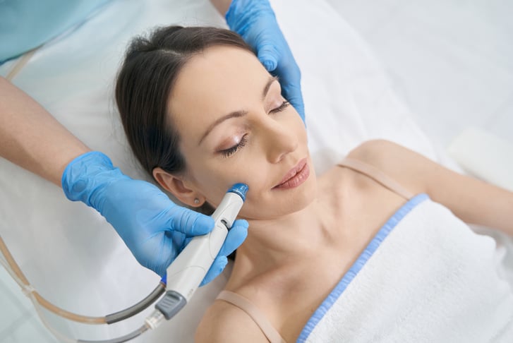 Hydrafacial with Led Lighting Therapy at Blushyou Skin Clinic