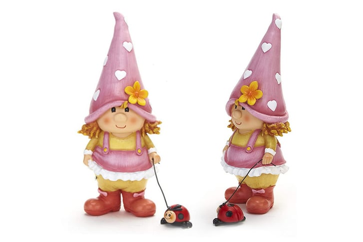 Cute-Garden-Friend-Gnome-Statues-4