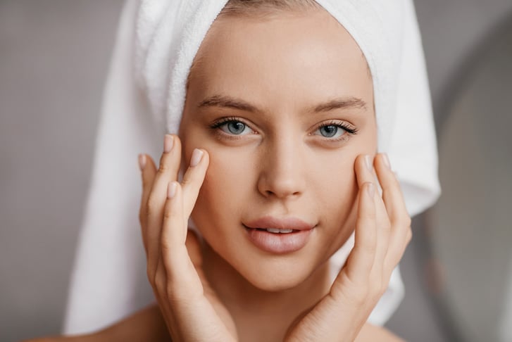 Dermaplanning Facial – Studio of Cosmetics - Bolton