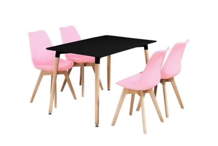 Lisa-Black-Dining-Table-and-4-Jensen-Chairs-4