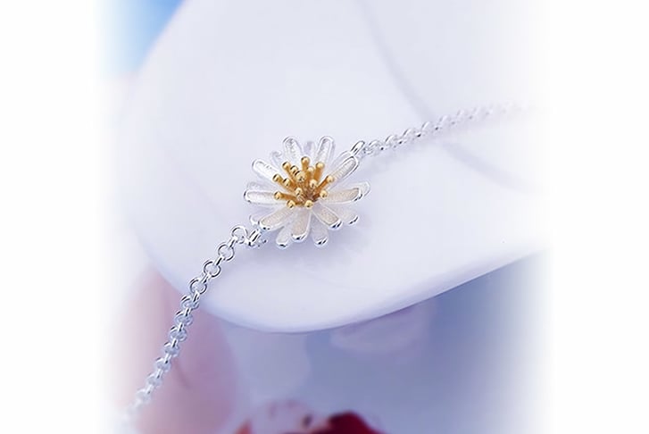 DAISY-LONG-CHAIN-NECKLACE-3