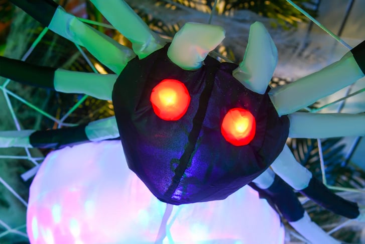 5ft-Spider-Halloween-Inflatable-Decoration-6
