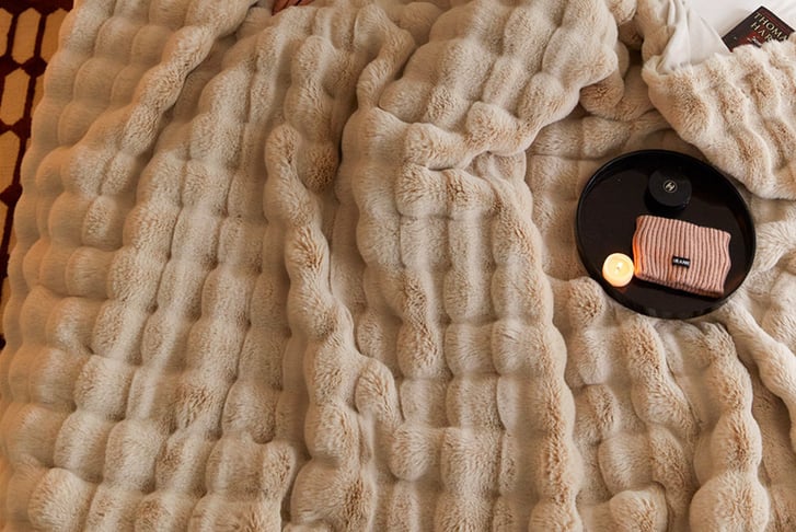 Warm Plush Faux Fur Blanket Deal - Wowcher