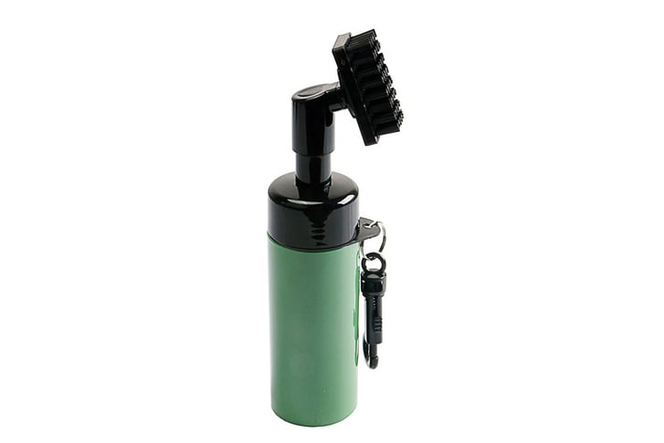 Golf-Brush-with-Water-Spray-Function-2