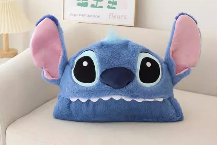 Stitch-Inspired-Wearable-Hooded-Blanket-5