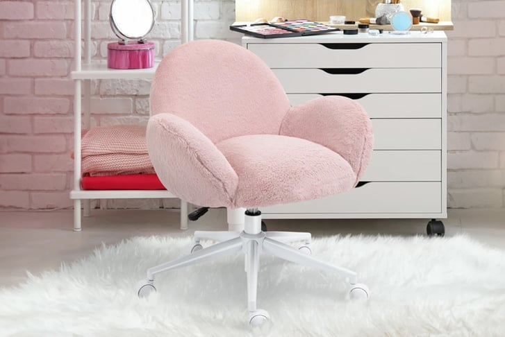 Fluffy-Leisure-Chair-Faux-Fur-Fabric-1