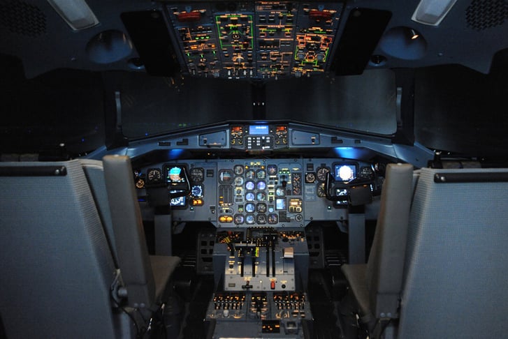 Boeing 737 Flight Simulator Experience -  Up to 1hr!