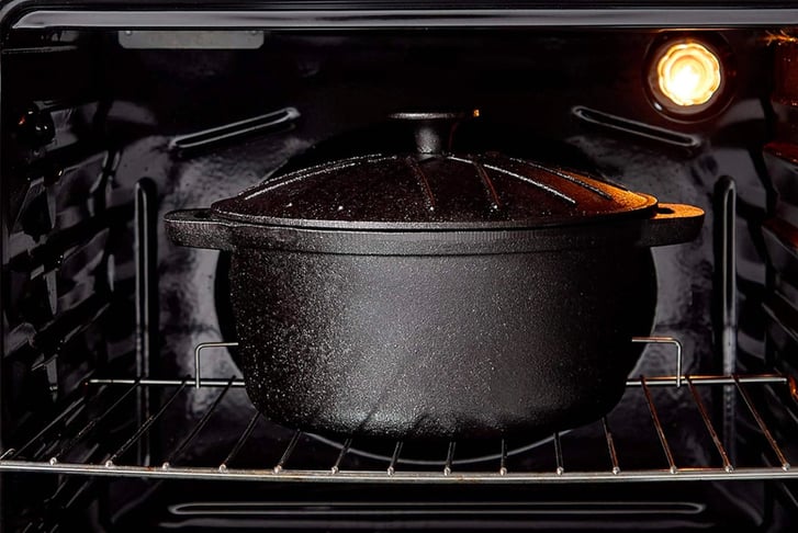 Cast-Iron-4.7L-Casserole-Dish-Non-Stick-Oven-Stew-Cooking-Stock-Pot-With-Lid-24-hour-delivery-4