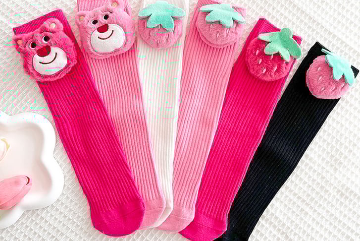 3D-Children’s-Cute-Losto-Strawberry-Socks-2