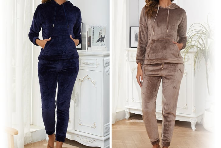 Ladies cosy online pyjamas