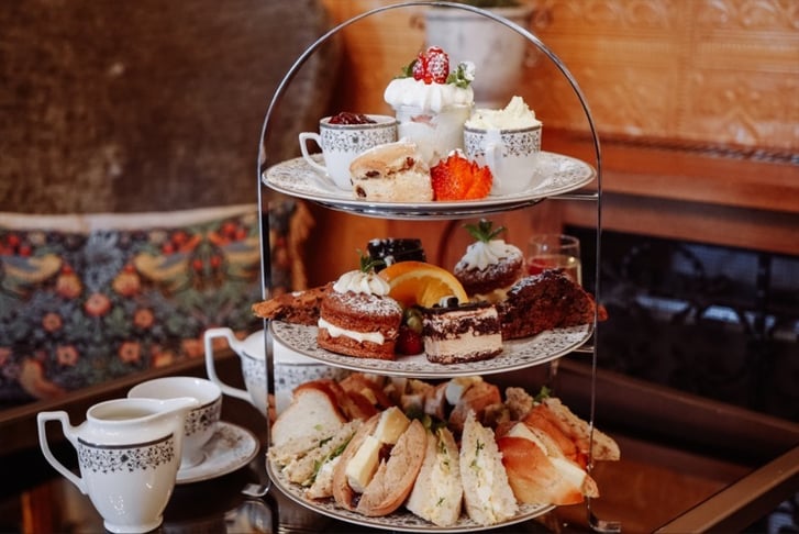 Luxury Prosecco Afternoon Tea for 2 at Studley Castle, Warner Hotels