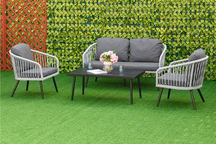 32598807-5-seater-wicker-set-with-table-1
