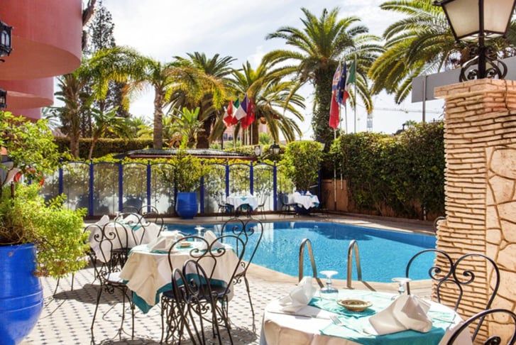 terrace and pool hotel akbar marrakech