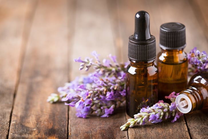 Online Aromatherapy for Professionals Course