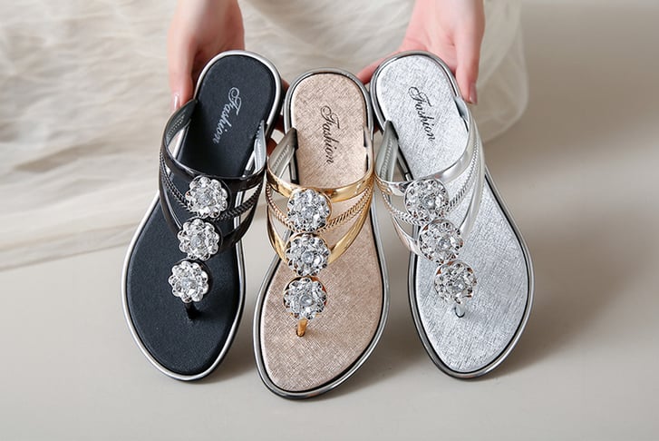 Rhinestone flip flop sandals online