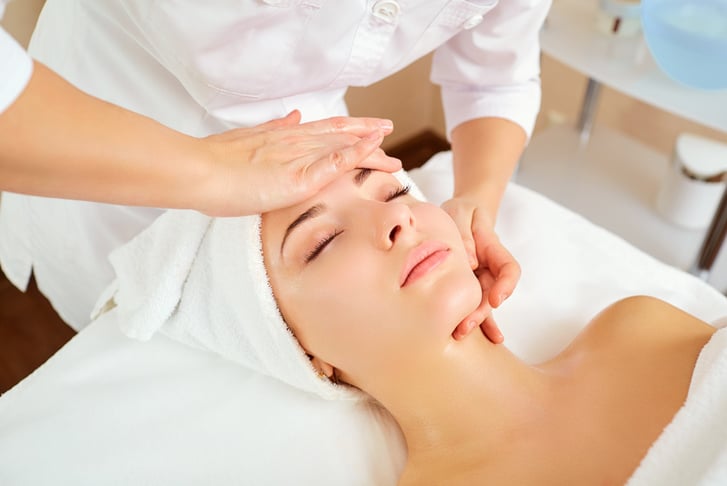 Microdermabrasion Facial Treatment - Brows & Beauty Masters, London