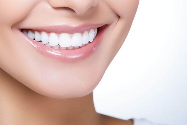 60 Minute Teeth Whitening Treatment - Dublin with 2 Options