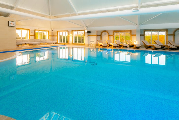 4* Spa Day with Elemis Treatments, Lunch and Prosecco - The Park Royal Hotel