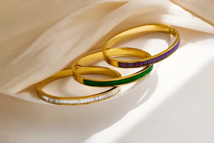 18k-Gold,-Crystal-Embellished-Bangle-3