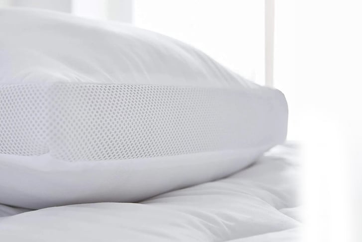 AirFlow-Temperature-Regulating-Anti-Allergy-Pillows-2