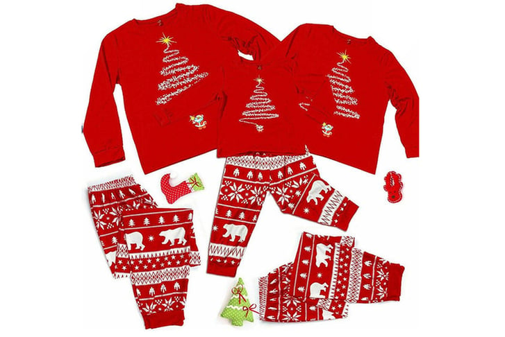 Matching-Christmas-Family-Pajamas-Sleepwear-Set-2