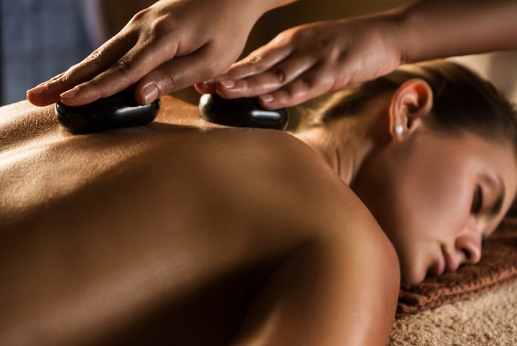 60 Minute Full Body Hot Stone Massage at 1118 Beauty Salon, Leicester