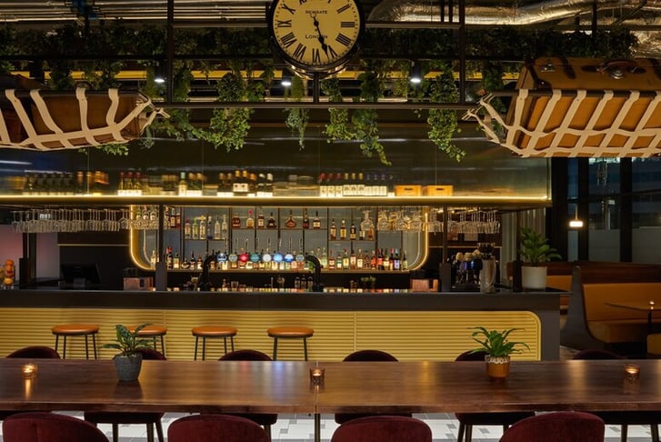 Cogs restaurant 7