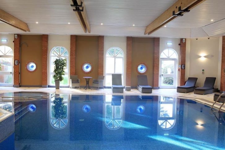 The Hog's Back Hotel & Spa Farnham 8