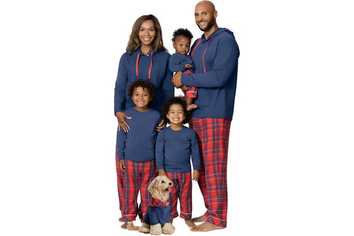 Hooded-Plaid-Family-Christmas-Pajamas-Matching-Sets-2