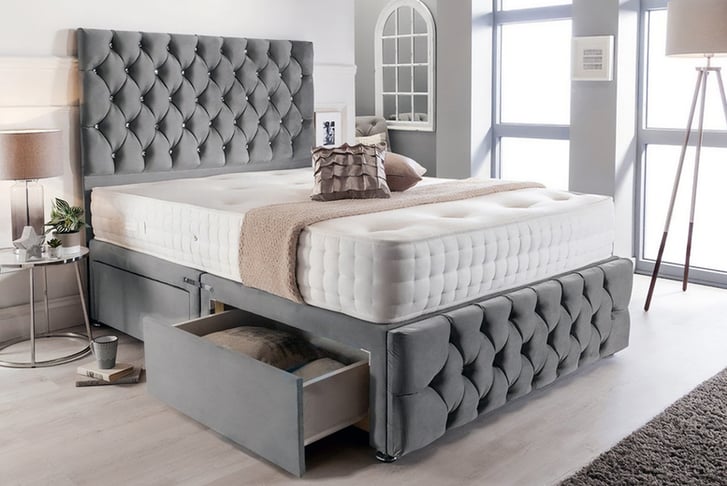 Darwin-Chesterfield-Divan-Bed