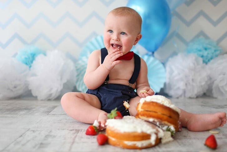 90 Min Christmas Inspired Baby Cake Smash Photo Shoot - Manchester_3