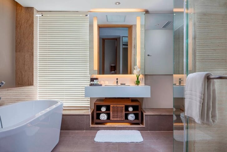 two-bedroom-suite-bathroom