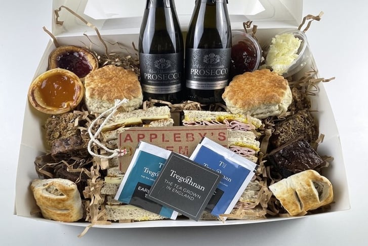 Afternoon Tea Hamper with Prosecco Option