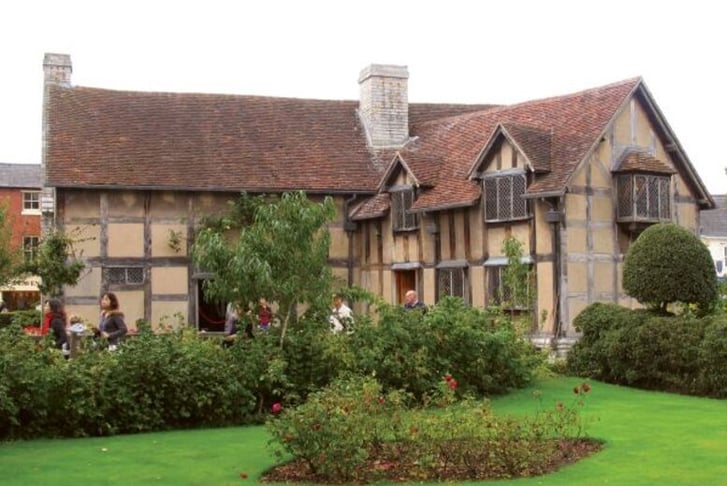 ShakespearesBirthPlace01_cgdf7i