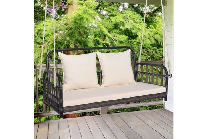 Porch_Swin1740150432195