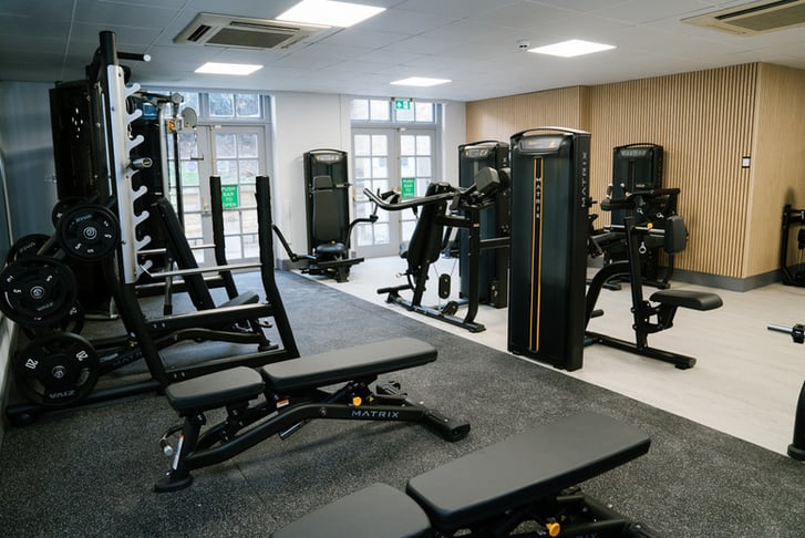Gym Holiday Inn 2