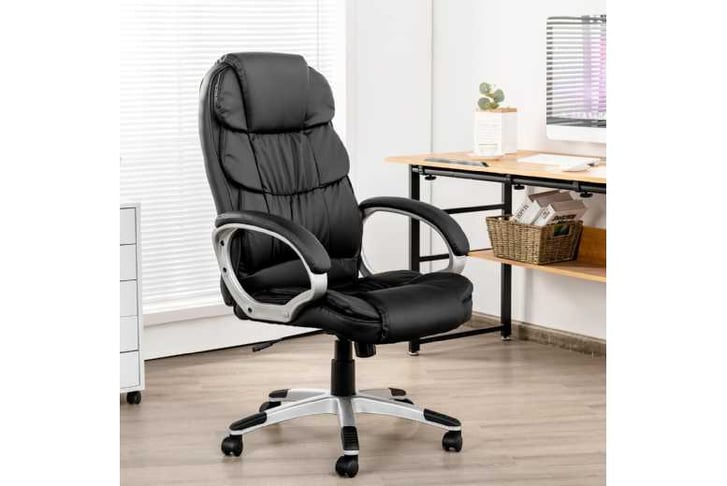 Executive_1740634091252