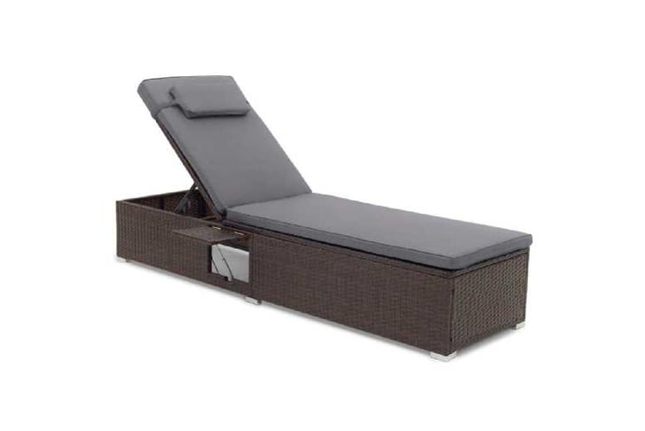 outdoor_pe1741070194048