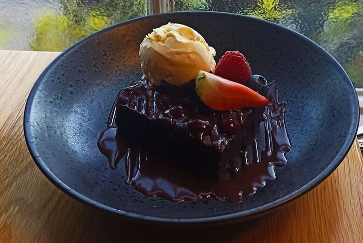 Mothers Day Dining The Castle Inn 1