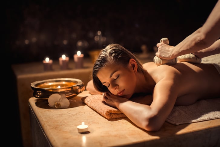 60-Minute Full Body & Head Massage with Steam - Leicester City Centre