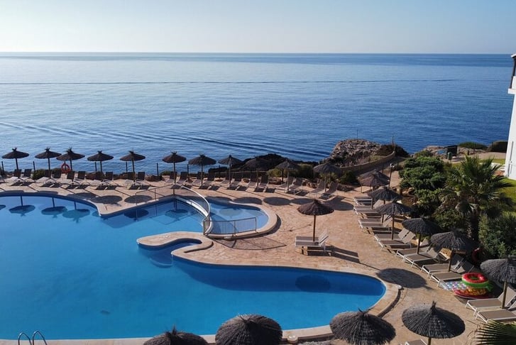 alua-suites-las-rocas (3)