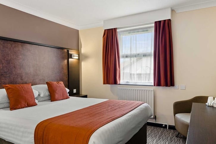 DRAGONFLY_HOTEL_BURY_230222_017