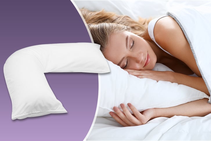 HOUSE-OF-BEDDING-V-SHAPE-PILLOW